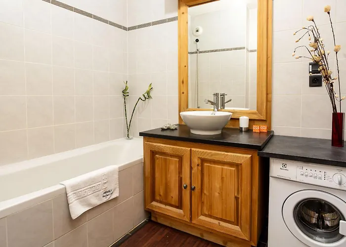 Апартаменты Le Paradis 15 - Year