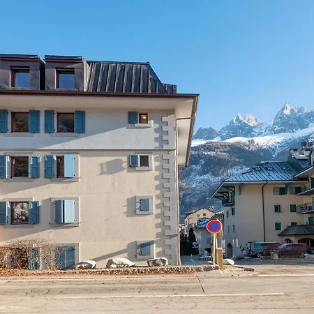 Apartment Le Paradis 15 - Year