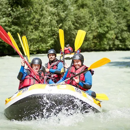 Le Paradis 15 - Year *