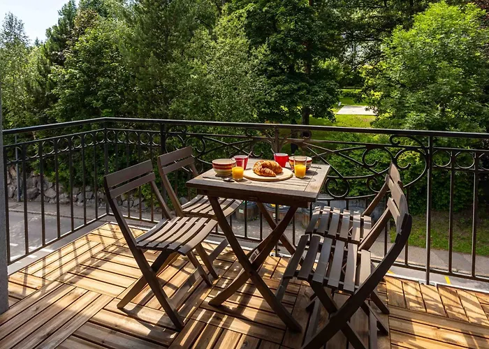 Le Paradis 15 - Year *